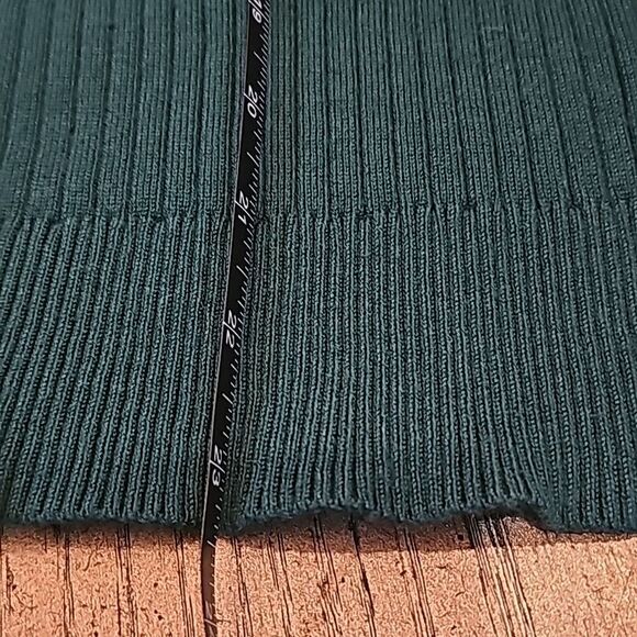 Emerald green long sleeve top PL Madison Grey - Picture 7 of 12